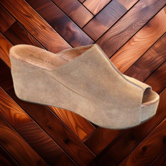 Chocolat Blu Wynn Camel Suede Peek Toe Wedge Mule Sandal, Size 6.5 - Picture 1 of 8
